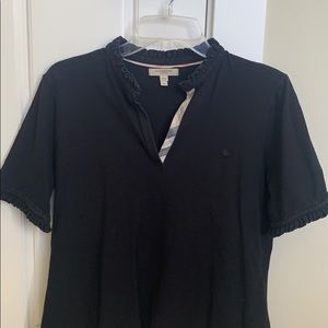 Burberry XL polo with ruffle sleeves